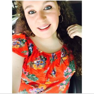 Meet your Posher, Anna